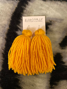 Basic Tassle Earrings